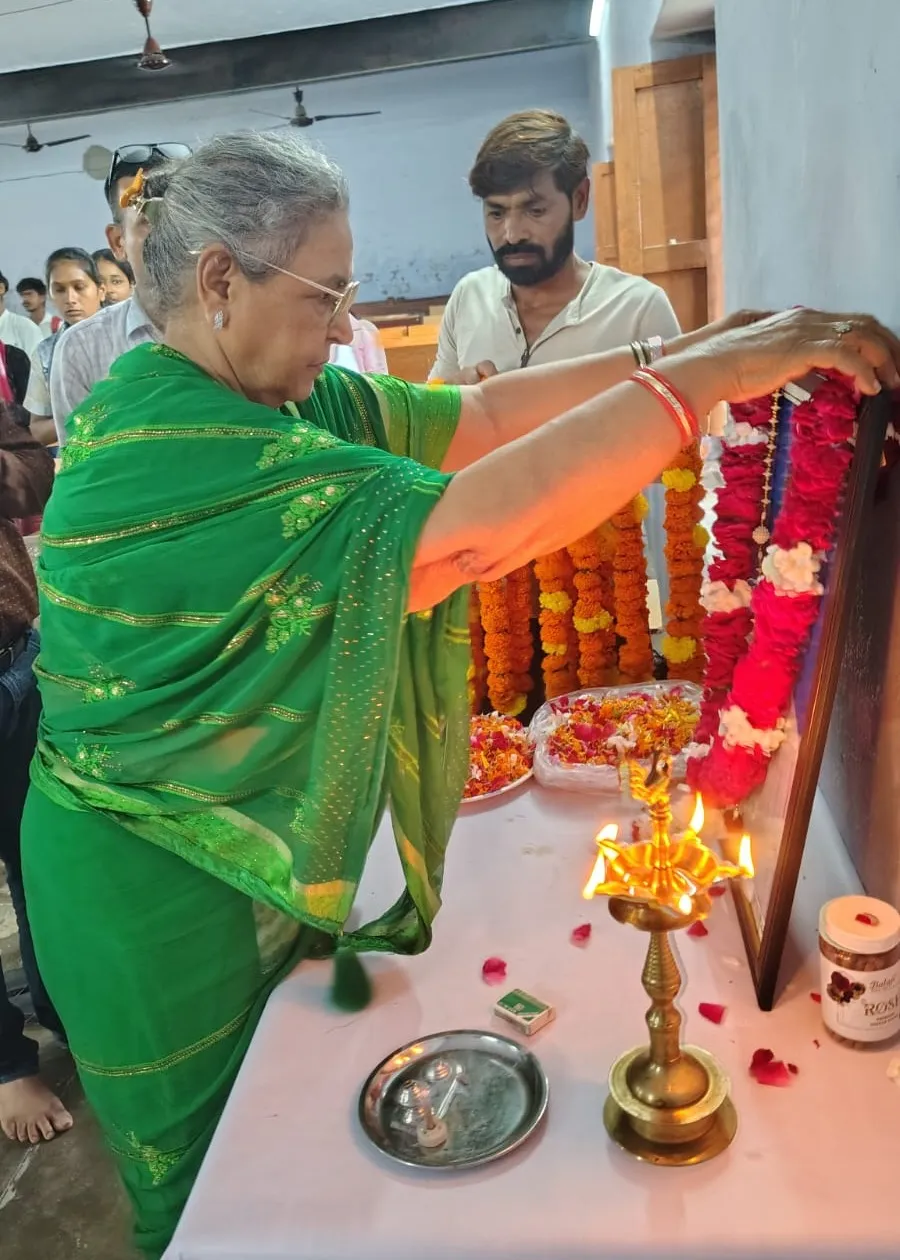 मनाई गई डा. वीरेन्द्र मिश्र की जयन्ती