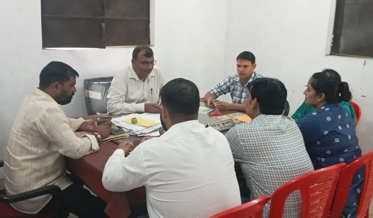 बाल कल्याण समिति की बैठक में बाल सुरक्षा व नशे से बचाव पर चर्चा