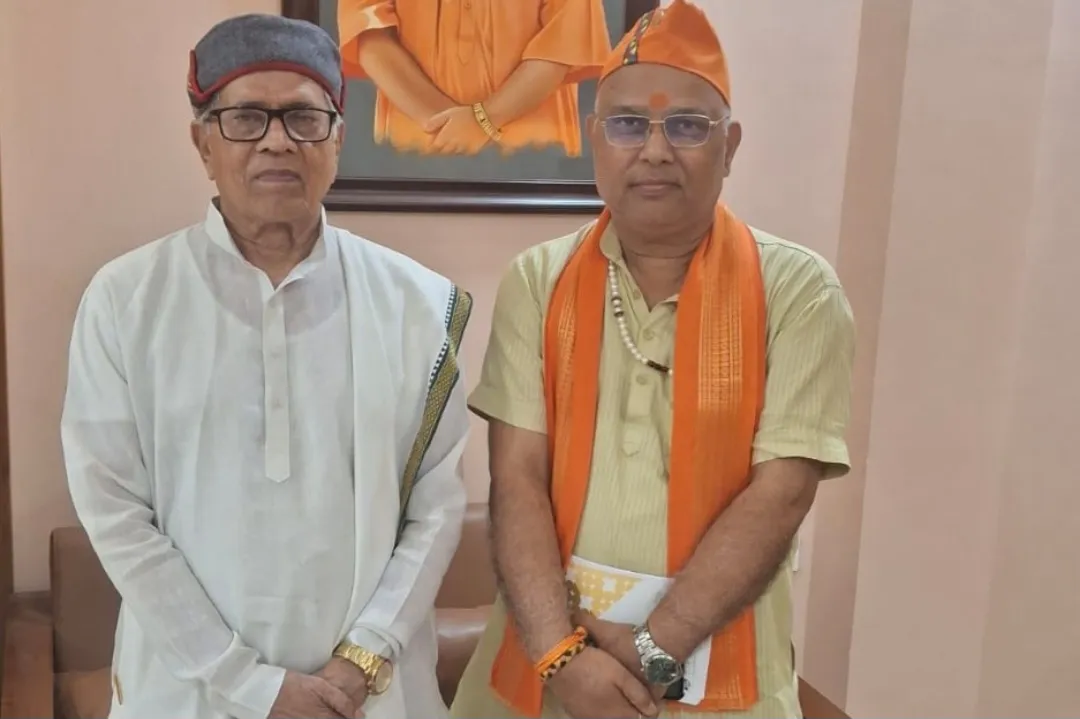 गोरक्षनाथ सनातन संघ के राष्ट्रीय अध्यक्ष विनोद नें दी द्वारिका को दी जन्मदिवस की बधाई 