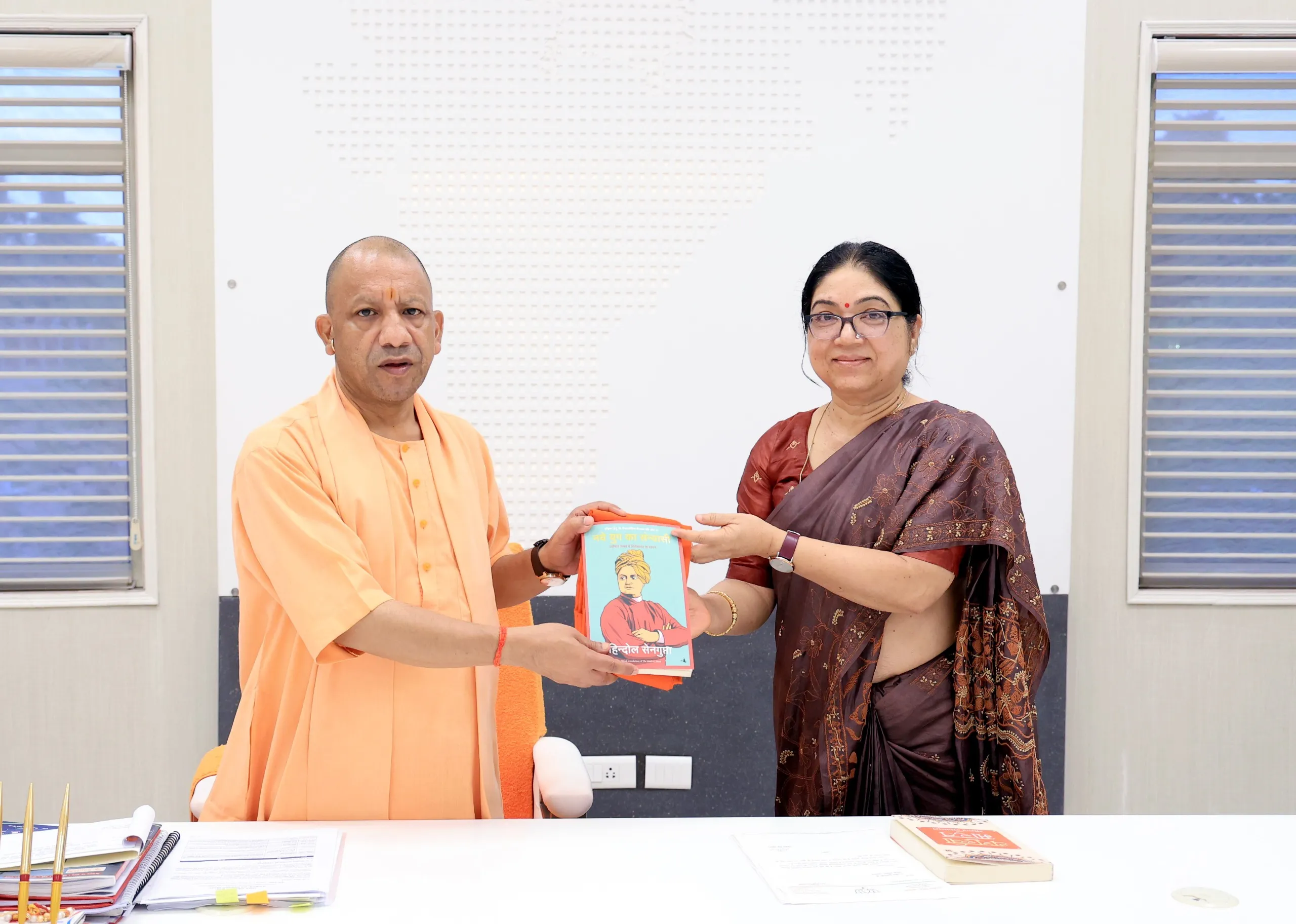 राज्यपाल व मुख्यमंत्री से मिली भातखण्डे की कुलपति