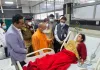 फ्लीट दुर्घटना में घायल लोगों का हाल जानने पहुंचे मुख्यमंत्री योगी