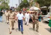 डीएम एसपी द्वारा आम जनमानस में सुरक्षा की भावना को बढ़ाने के दृष्टिगत कस्बा खलीलाबाद में किया गया पैदल गश्त