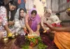 नामांकन से पहले भाजपा प्रत्याशी सीता सोरेन ने बासुकीनाथ में की पूजा-अर्चना
