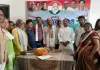 भाजपा में कार्यकर्ताओं का सम्मान नहीं, दिलीप श्रीवास्तव ने समर्थकों संग थामा कांग्रेस का हाथ 