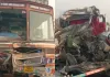 कर्नाटक के कलबुर्गी में भीषण सड़क हादसा, एक ही परिवार के 5 लोगों की मौत