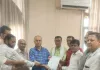  शिक्षकेत्तर कर्मचारियों ने 15 सूत्री मांगों को लेकर जयप्रकाश विश्वविद्यालय में दिया धरना