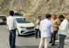 दिल्ली की प्राइवेट कार में मिलीं आदि कैलाश यात्रा की सवारियां, वाहन सीज व जुर्माना