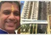 नोएडा सोसाइटी में हादसा: प्लास्टर गिरने से बाइक सवार व्यक्ति की मौत, जांच शुरू