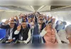 जेवर विधायक की पहल पर नाेएडा एयरपाेर्ट के लिए जमीन देने वाले 170 किसान पहली फ्लाइट से पहुंचे लखनऊ