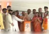 मुख्यमंत्री योगी ने किया वीरांगना झलकारी बाई की प्रतिमा का अनावरण