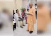 मुख्यमंत्री योगी आदित्यनाथ ने ‘जनता दर्शन’ कर सुनी समस्याएं, निराकरण के दिये निर्देश