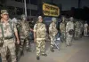 राज्य में राजनीतिक बदलाव के बाद संतोषपुर स्टेशन पर बुलडोजर से तोड़ी गईं ‘अवैध’ दुकानें