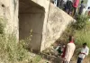 बहराइच:पुलिया से टकराई तेज रफ्तार बाइक, दो सगे भाइयों समेत तीन की दर्दनाक मौत, गांव में पसरा मातम 