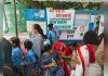 90 साल पुराना स्कूल बंद करने के विरोध में प्रदर्शन, बच्चों और टीचर्स ने की नारेबाजी 