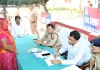 थाना खीरी में डीएम-एसपी ने सुनी समस्याएं,दिए निस्तारण के निर्देश।