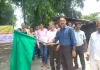 डीएम ने पल्स पोलियो अभियान रैली को हरी झंडी दिखाकर किया रवाना।