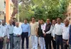 बलरामपुर अस्पताल : सीएम के जन्मदिन पर पौधारोपण, बांटे फल 