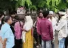 मामूली विवाद में नर्सिंग छात्र की चाकू मारकर हत्या, गिरफ्तारी की मांग पर परिजनों का धरना