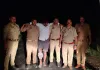 इटावा में दुष्कर्म का आरोपित पुलिस मुठभेड़ में गिरफ्तार, पैर में गोली लगने के बाद दबोचा गया