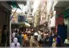 नोएडा : वाहन चार्जिंग के दौरान स्पार्किंग से लगी आग, चपेट में आकर युवती समेत दो की मौत