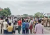 बेकाबू ट्रक घर के बाहर सो रहे लोगों पर चढ़ा, तीन की मौत