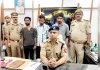 कानपुर में फर्जी दस्तावेज़ फैक्ट्री का भंडाफोड़, जन्म-मृत्यु प्रमाणपत्र और आधार बनाने वाले तीन गिरफ्तार
