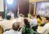 मछली, मीट एवं मांस विक्रेताओं को शहर से बाहर करने के प्रस्ताव का विरोध, नगर आयुक्त को सौंपा ज्ञापन