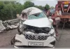 उन्नाव में आगरा-लखनऊ एक्सप्रेसवे पर भीषण हादसा: तेज रफ्तार बस ने कार को मारी टक्कर, 5 की मौत, 20 से अधिक घायल