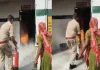 बदायूं के स्कूल में टला बड़ा हादसा, मिड-डे मील बनाते समय सिलिंडर में लगी आग, मचा हड़कंप 
