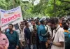  बिजली स्मार्ट मीटर रीडरों ने सीएसईबी कार्यालय का किया घेराव, कांग्रेस ने किया समर्थन