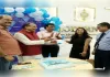 बरेली-जेवर हवाई सेवा शुरू, सांसद ने पहली महिला यात्री को दिया बोर्डिंग पास, केक काटकर मनाया ऐतिहासिक पल