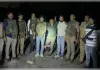 चोरी-नकबजनी के आरोपियों से पुलिस की मुठभेड़, पैर में गोली लगने से बदमाश घायल