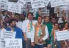 पेपर लीक के विरोध में गुजरात कांग्रेस का प्रदर्शन, धर्मेंद्र प्रधान से इस्तीफे की मांग