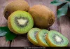 रात में सोने से पहले दो कीवी खाने से क्या होता है? 