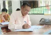  32 डिग्रियां हासिल करने के बाद 75 वर्षीय बुजुर्ग ने दी एक और परीक्षा 