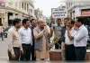 व्यंग्य: गिरगिट! तुम बेवजह बदनाम हो, तुमसे आगे नेता हैं