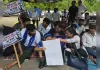 छात्रों पर लाठीचार्ज और धर्मेंद्र प्रधान के इस्तीफे को लेकर भीम आर्मी का धरना जारी