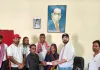 पिता को खो चुके दो मासूमों को पूर्व विधायक आर.एस. कुशवाहा,शिक्षा के लिए दी दस हजार की सहायता