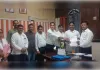बीएसए को परिषदीय शिक्षकों की 17 सूत्रीय मांगों को लेकर सौंपा ज्ञापन