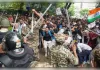जंतर मंतर : कद, काठी और लाठी