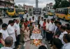 सड़क की शोकसभा