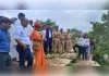 विजयगढ़ दुर्ग व रामसरोवर का डीएम-एसपी ने किया निरीक्षण