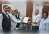 प्रस्तावित सर्किल रेट के विरोध में एडीएम से मिला अधिवक्ताओं का प्रतिनिधिमंडल, सौंपा ज्ञापन