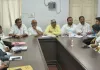 कांग्रेस प्रभारी  की मुखर होकर संघर्ष करने की अपील