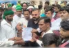 छात्रों पर लाठीचार्ज से लेकर खाद की कालाबाजारी तक… फतेहपुर में गूंजा ‘हल्लाबोल’