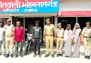 किशोरी को बंधक बनाकर दुष्कर्म करने के आरोपी बुजुर्ग समेत पांच गिरफ्तार