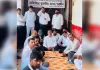 रजिस्ट्री आदेश वापस लेने को लेकर तीसरे दिन भी वकीलों का प्रदर्शन