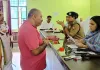 डीएम ने दिया जनशिकायतों का निस्तारण निर्धारित समय सीमा के अंदर करने का निर्देश 
