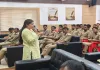 लखनऊ पुलिस के 68 रिक्रूट आरक्षियों को संवेदनशील संवाद का प्रशिक्षण