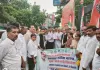 राष्ट्रगान के बीच विधानसभा अध्यक्ष के चले जाने पर कांग्रेस ने निकाला पैदल मार्च